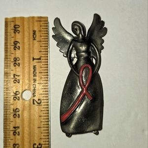 Avon Pewter Breast Cancer Crusade Gaudian Angel Visor Clip